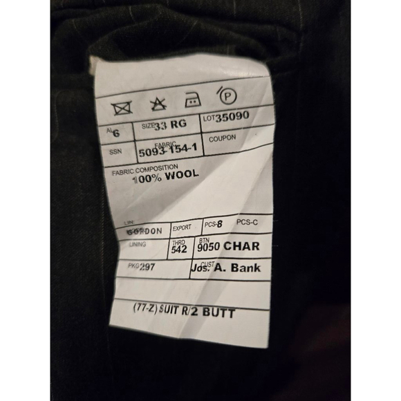 Jos.A.Bank charcoal gray pin striped suit, 100% wool, sz.33R, suit coat sz.39R - Picture 10 of 14